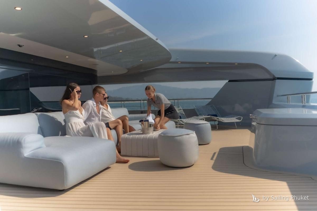 118ft Spacecat Yacht on a private charter around Phuket's islands