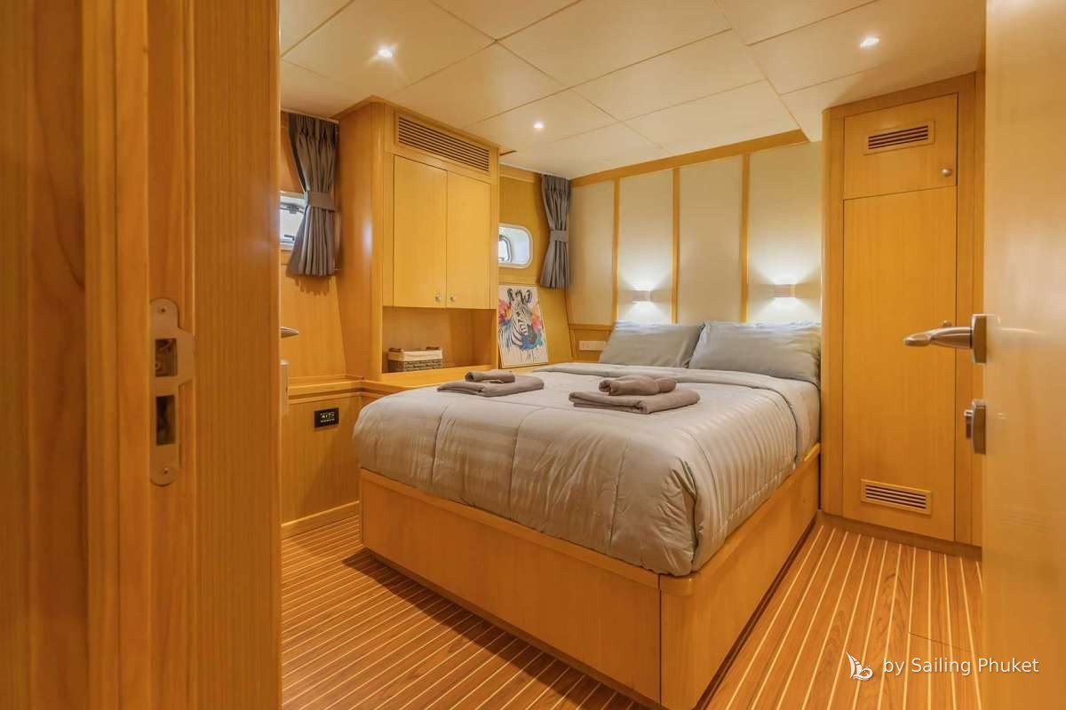 Beluga 88ft on a private charter around Phuket's islands