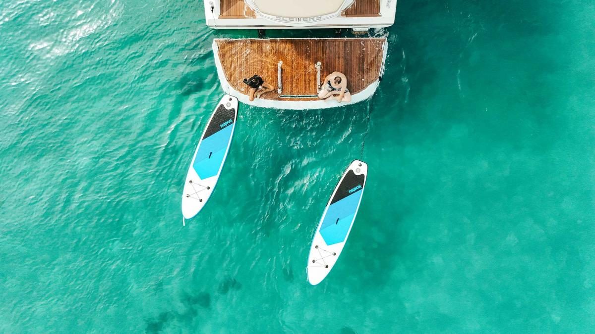 58ft Scenery - private motor yacht charter in Phuket