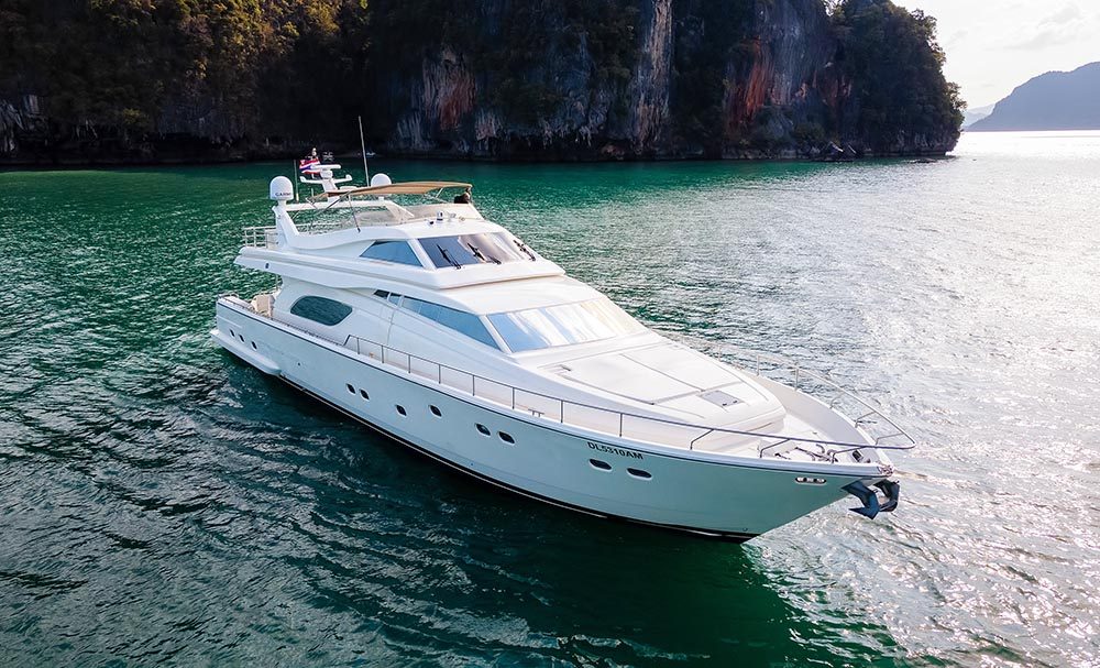 Ferretti 80ft - private motor yacht charter in Phuket