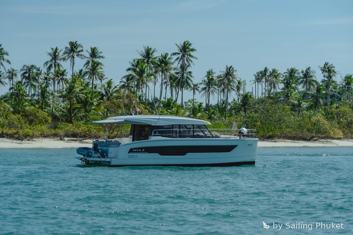 Fountaine Pajot MY4.S SUAY - VIP yacht charter in Phuket