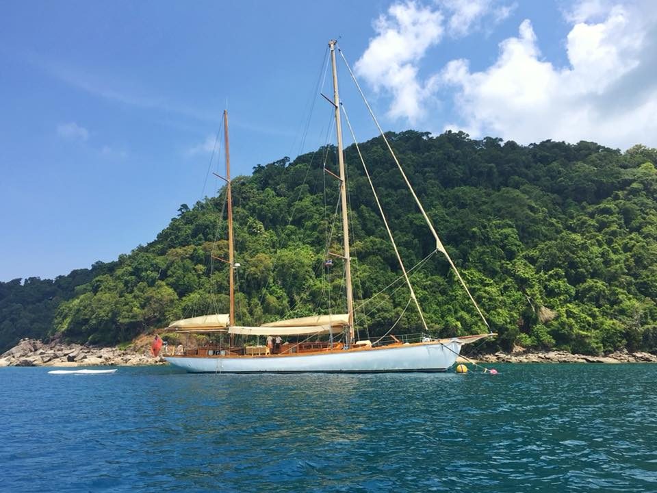 Ketch 95ft - private sailing yacht charter in Phuket