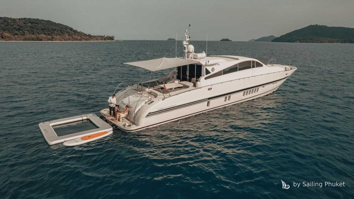 Leopard 90ft - VIP yacht charter in Phuket