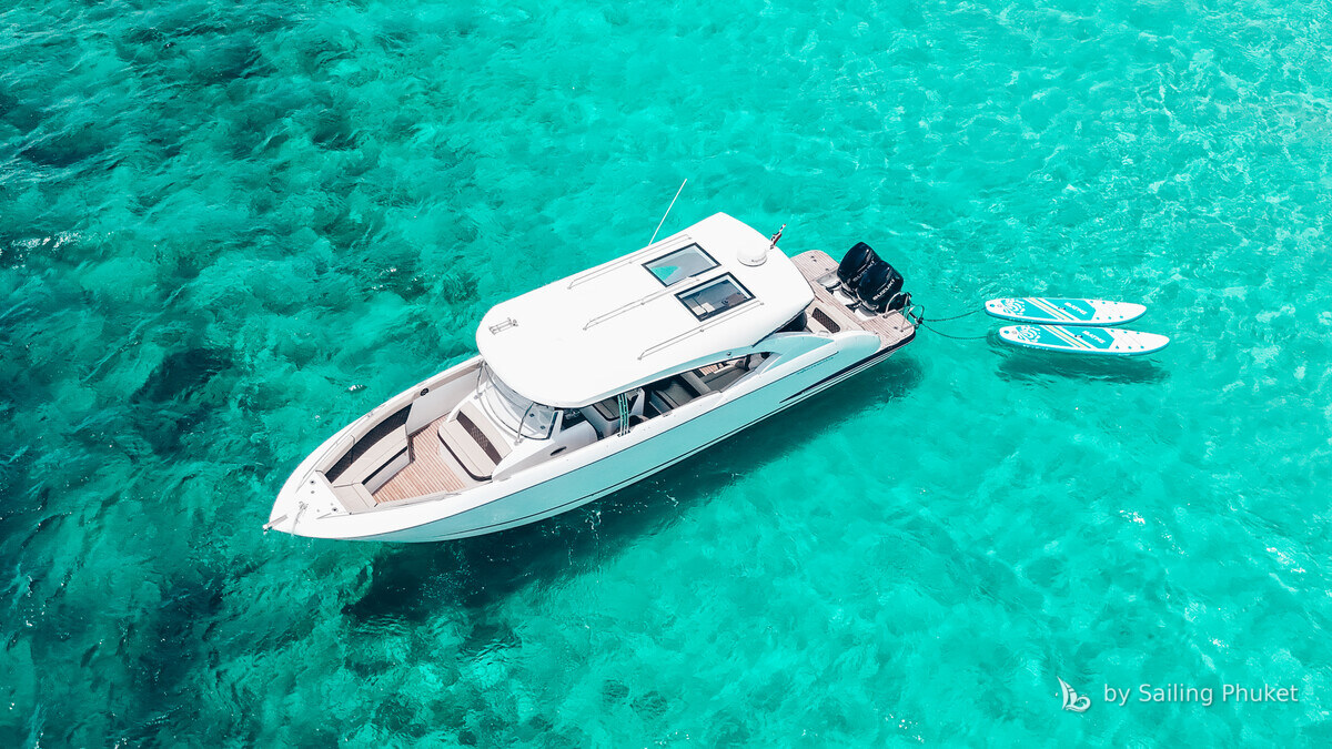 Ocean Pearl 42 - private motor yacht charter in Phuket