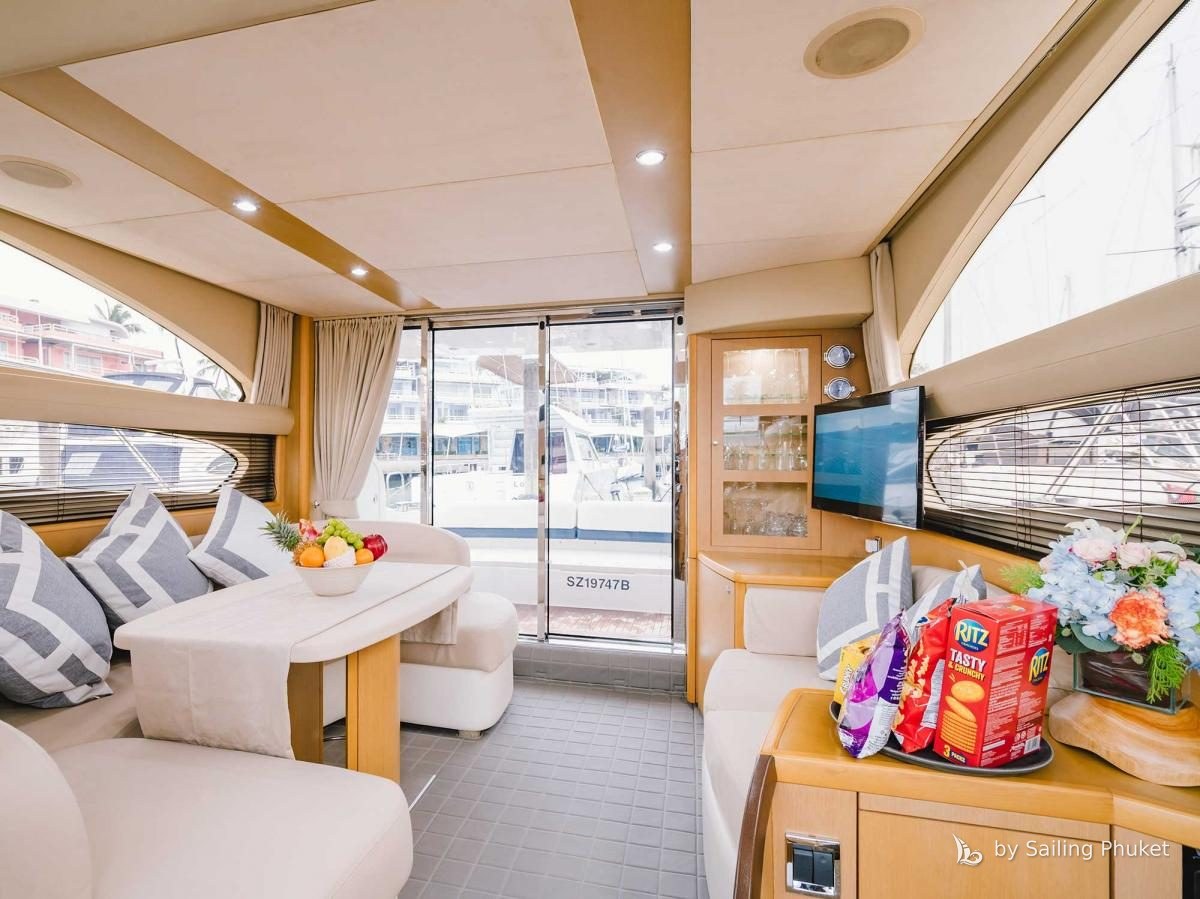 Princess 42ft - private motor yacht charter in Phuket