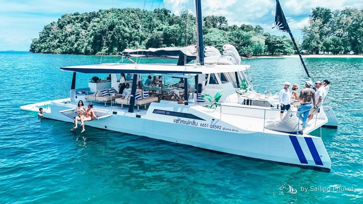 55ft Satisfaction on a private charter around Phuket's islands