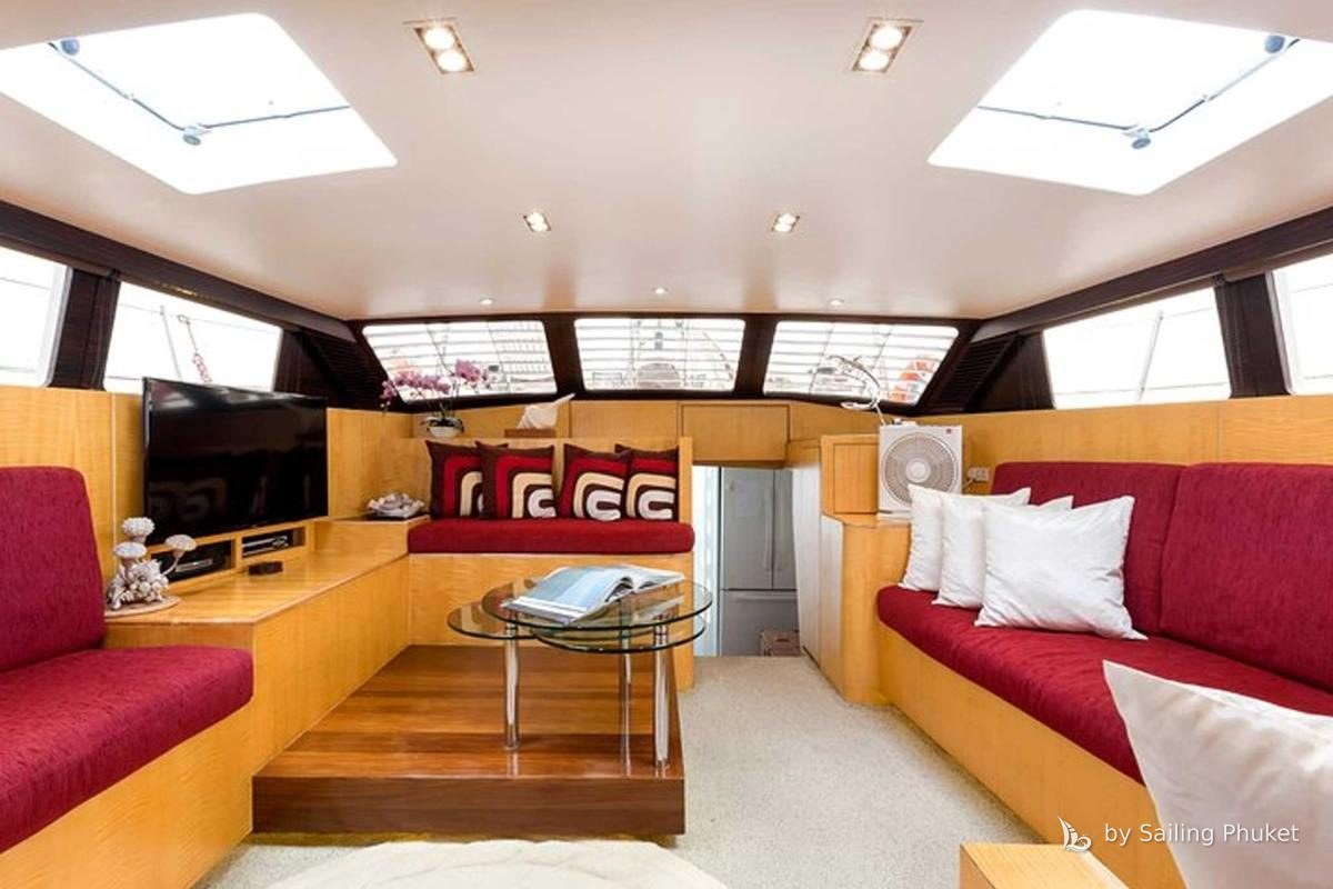 Sailing Yacht 86ft on a private charter around Phuket's islands