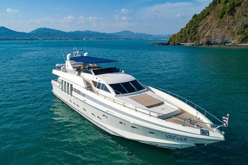 Technema 89ft - private superyacht charter in Phuket