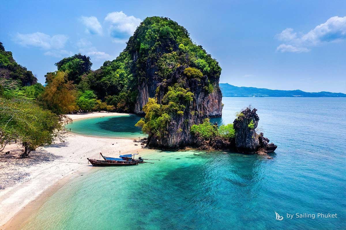 The enclosed lagoon of Koh Hong, Krabi